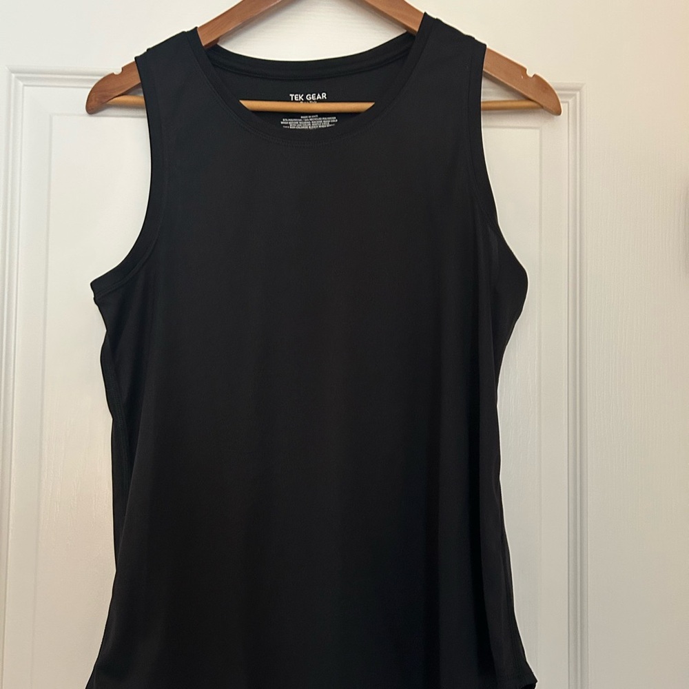 Tek Gear Women’s athletic tank